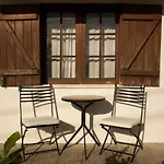 Villa Relax In Style - Prime Spot With Garden & Natural Pool Azeitão