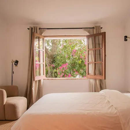 Relax In Style - Prime Spot With Garden & Natural Pool * 阿泽陶