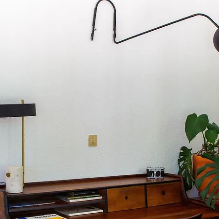Villa Relax In Style - Prime Spot With Garden & Natural Pool *