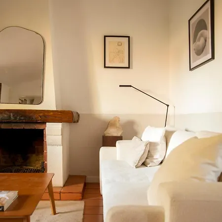 Villa Relax In Style - Prime Spot With Garden & Natural Pool *
