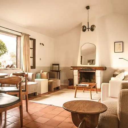 Villa Relax In Style - Prime Spot With Garden & Natural Pool